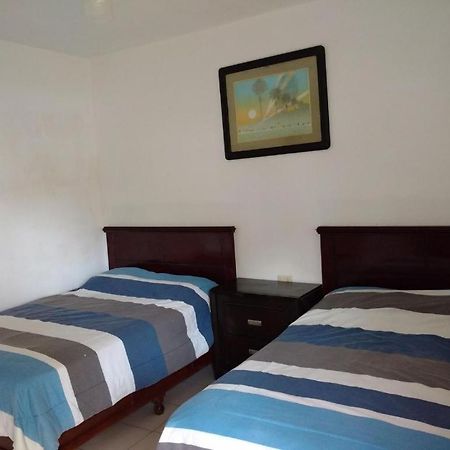 טקולוטלה Hotel Mariam מראה חיצוני תמונה