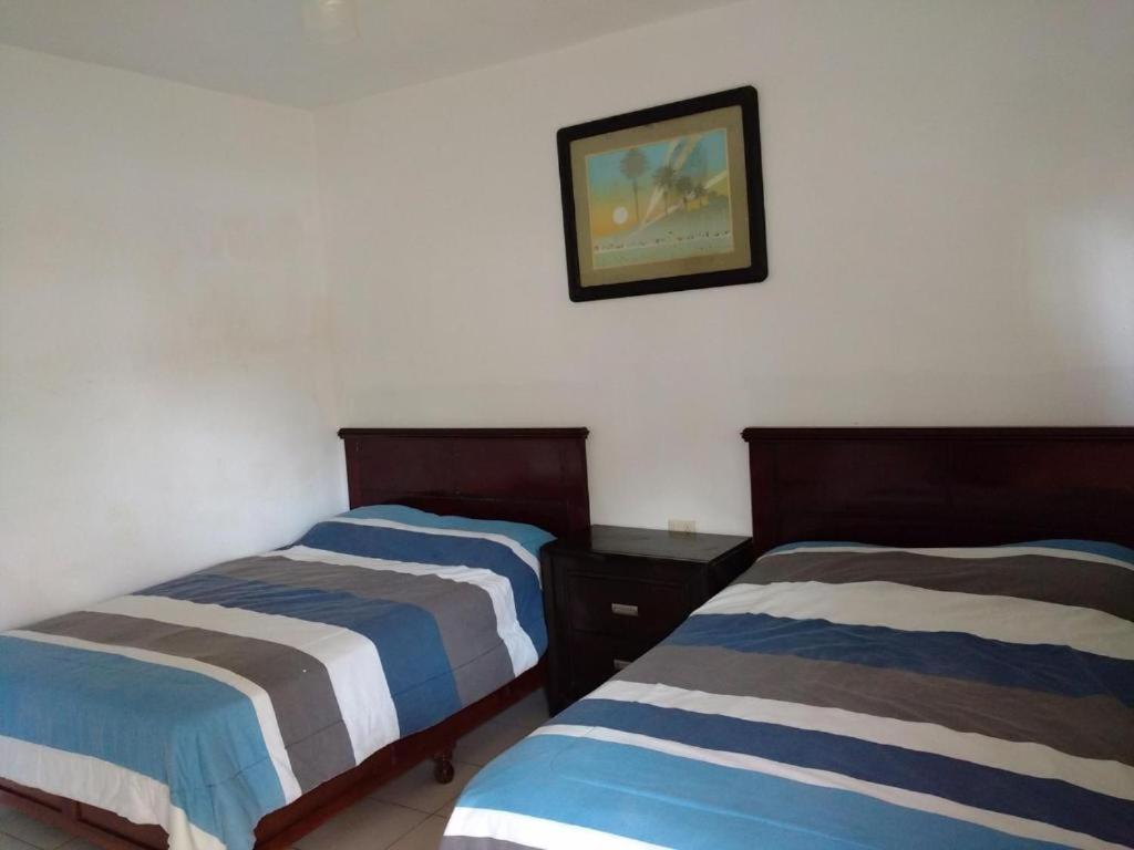 טקולוטלה Hotel Mariam מראה חיצוני תמונה